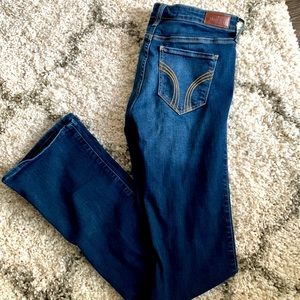 Hollister Midrise Bootcut Jeans 5L